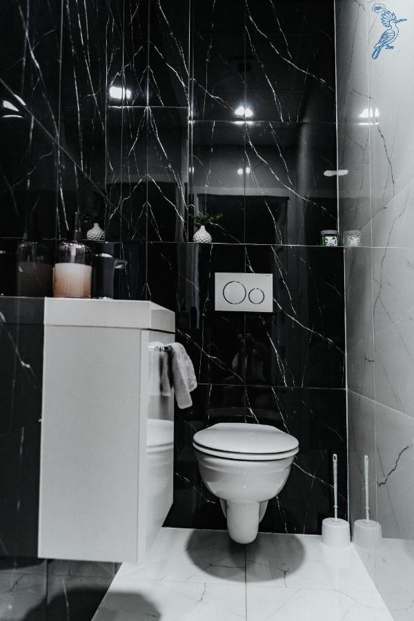 Dudok House Aparthotel Жилина Екстериор снимка